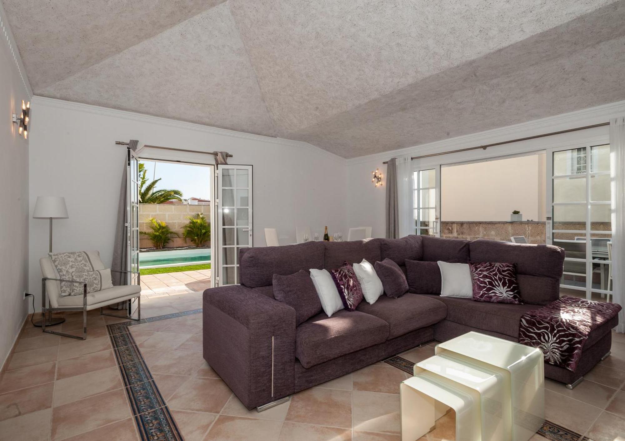 Villa Vanesa Luxury Private Villa With A Heated Pool, 4 Bedrooms And 4 Bathrooms Costa Adeje  Zewnętrze zdjęcie