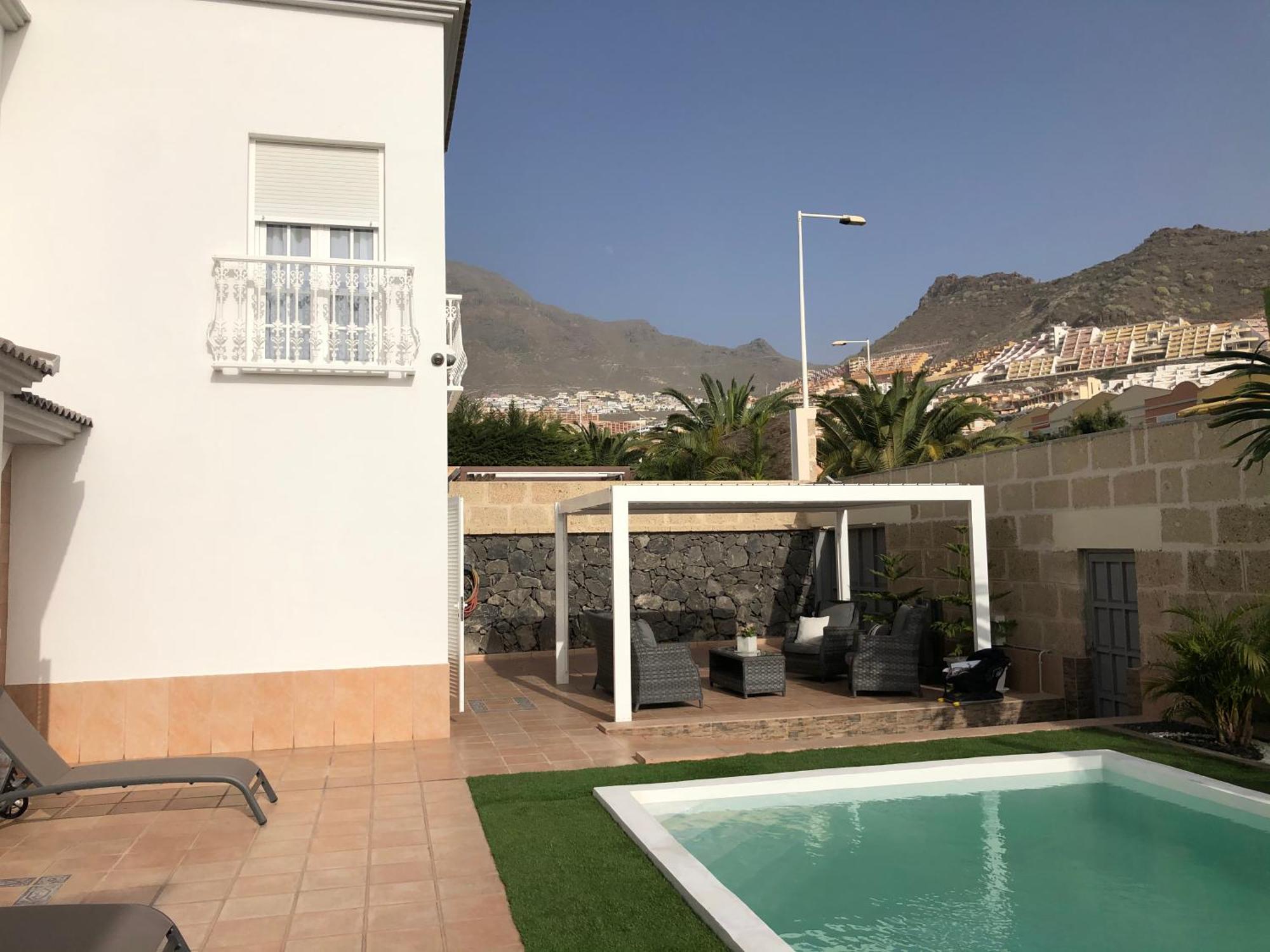 Villa Vanesa Luxury Private Villa With A Heated Pool, 4 Bedrooms And 4 Bathrooms Costa Adeje  Zewnętrze zdjęcie