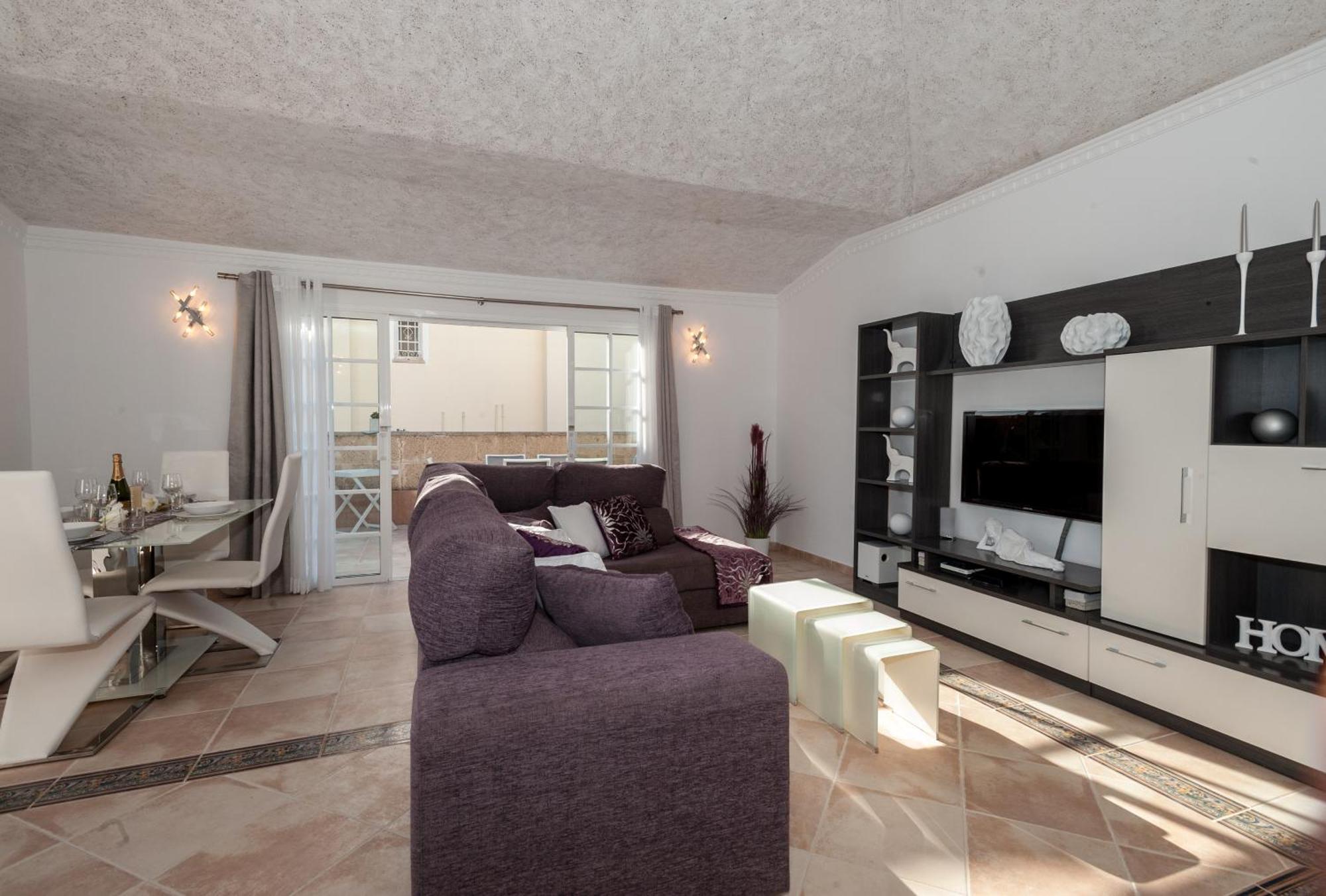 Villa Vanesa Luxury Private Villa With A Heated Pool, 4 Bedrooms And 4 Bathrooms Costa Adeje  Zewnętrze zdjęcie