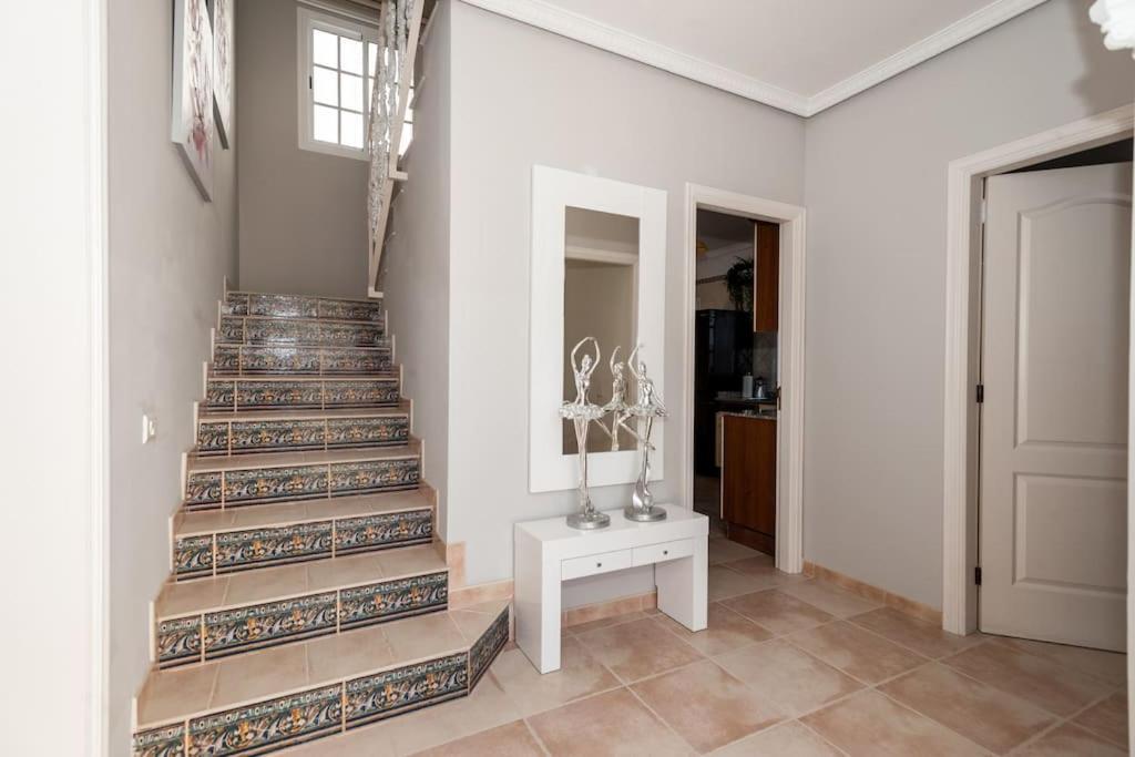 Villa Vanesa Luxury Private Villa With A Heated Pool, 4 Bedrooms And 4 Bathrooms Costa Adeje  Zewnętrze zdjęcie
