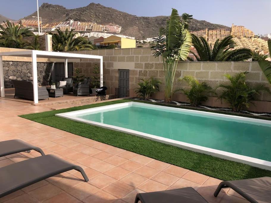 Villa Vanesa Luxury Private Villa With A Heated Pool, 4 Bedrooms And 4 Bathrooms Costa Adeje  Zewnętrze zdjęcie